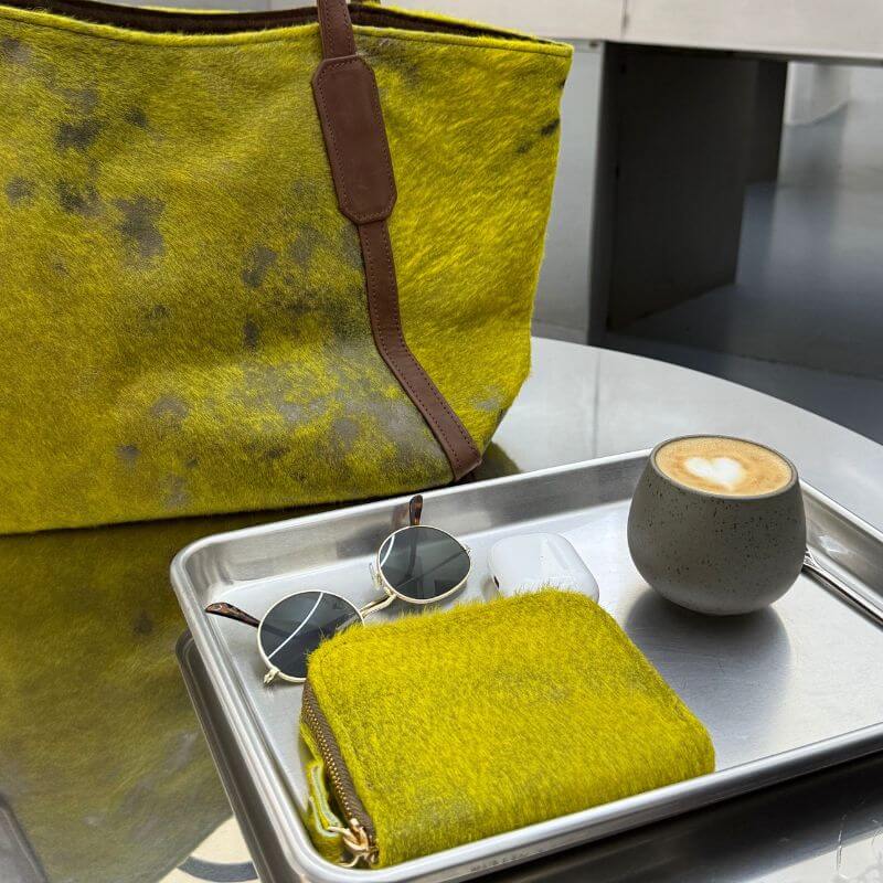 Compagnon Enigme – Women’s Yellow Leather Wallet Clutch - Image 4